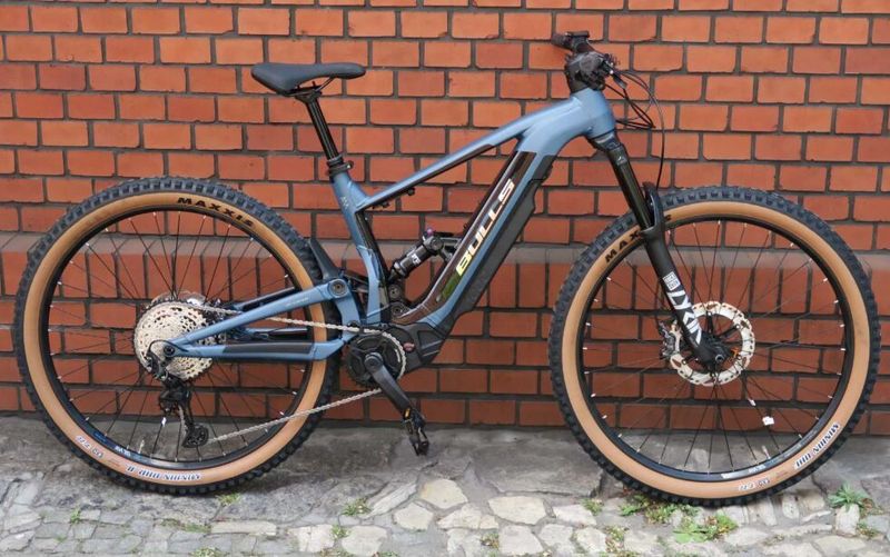 !!!NOVÝ!!! BULLS E-Stream EVO AM4, vel. XL, baterie, 925Wh, Brose motor