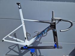 Prodam novou ramovou sadu Giant Propel Advanced SL 