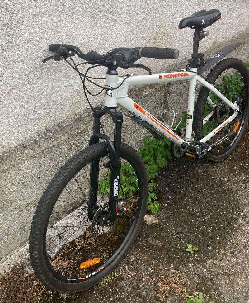 Horské kolo Mongoose Tyax Elite 26" vel. M (160-175cm)