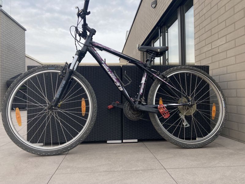 Dámské horské kolo XC - GT Avalanche 3.0 GTW - vel. M, 26´´