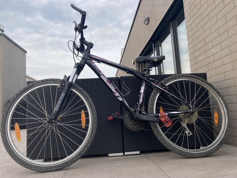 Dámské horské kolo XC - GT Avalanche 3.0 GTW - vel. M, 26´´