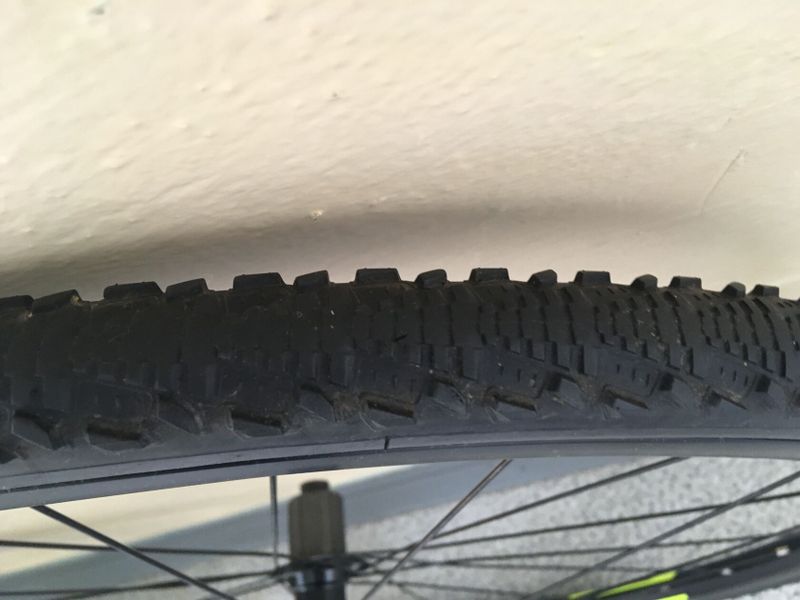 2 x Sada CX/gravel kol, ořech Shimano 
