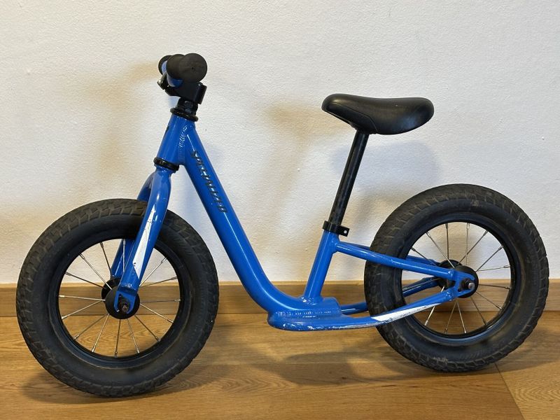 Odrážedlo Specialized Hotwalk 