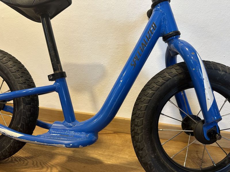 Odrážedlo Specialized Hotwalk 
