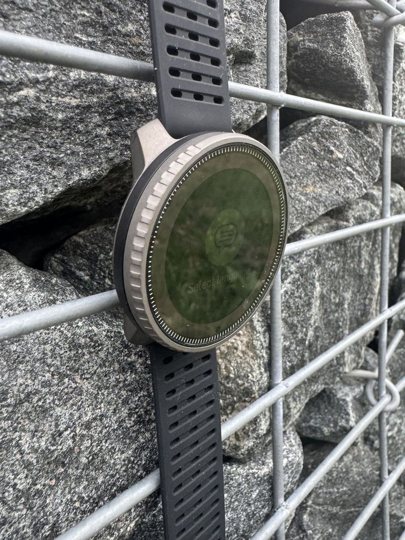 Suunto Vertical Titanium Solar Black (stav nových, se zárukou)