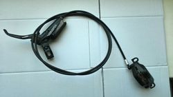 Zadní brzda SRAM CODE R 4-pístek