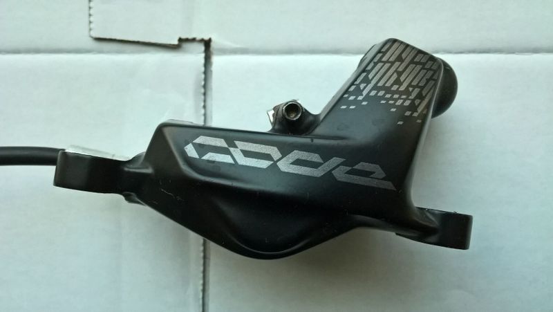 Zadní brzda SRAM CODE R 4-pístek