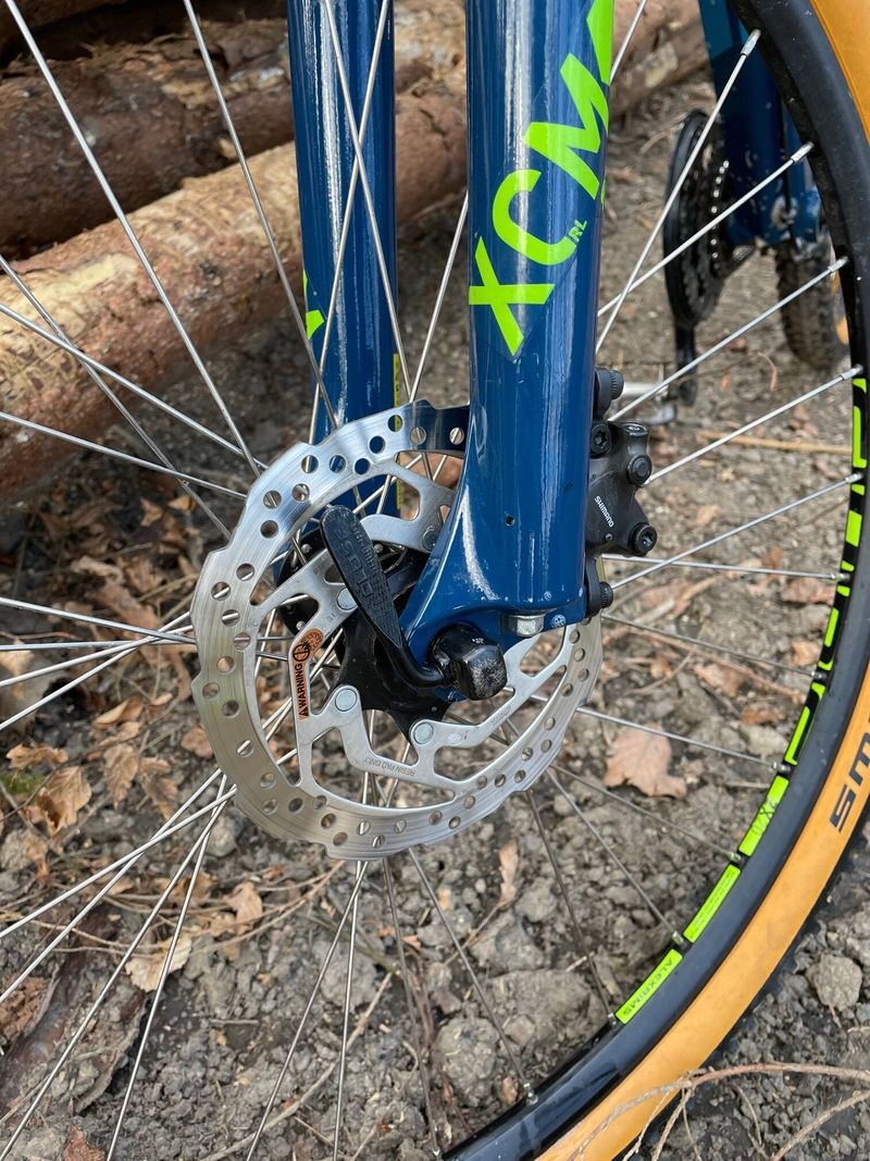 Horské kolo CUBE Aim Race blueberry"n"lime 2021