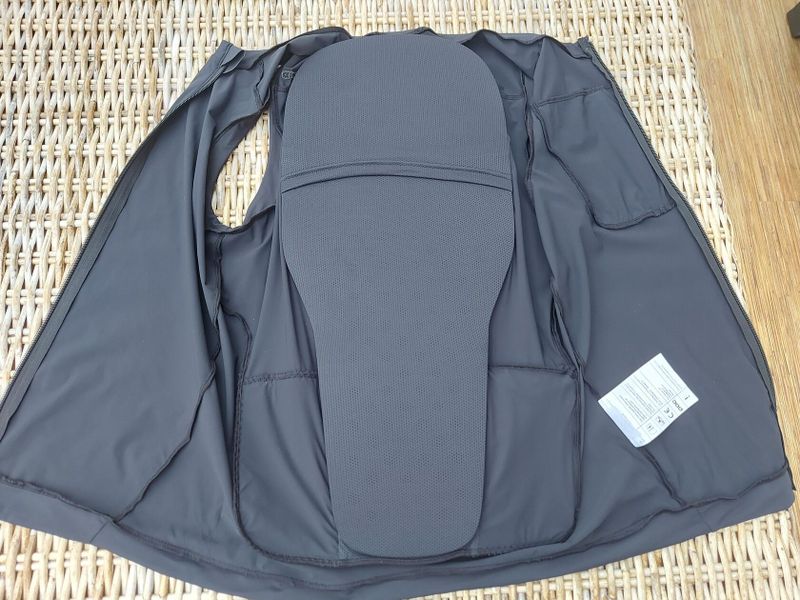 Chránič páteře POC Oseus VPD Vest-Uranium Black - M