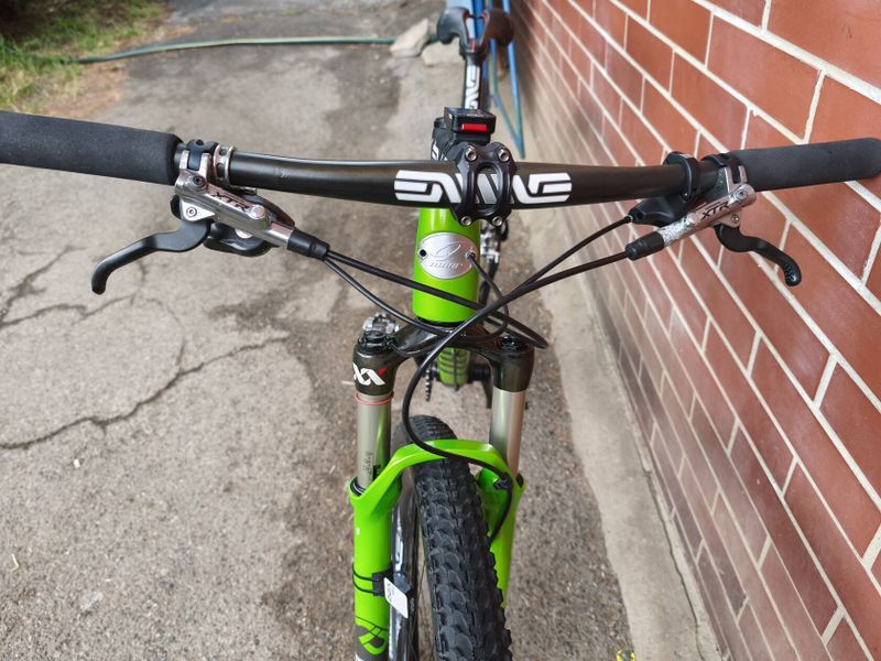 NINER AIR 9