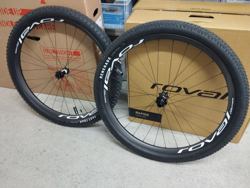 NOVÉ Roval Control 29"
