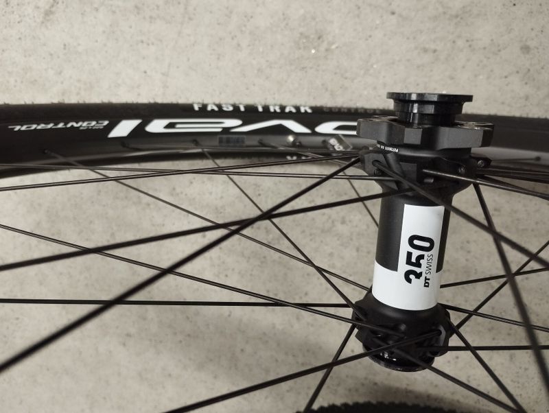NOVÉ Roval Control 29"