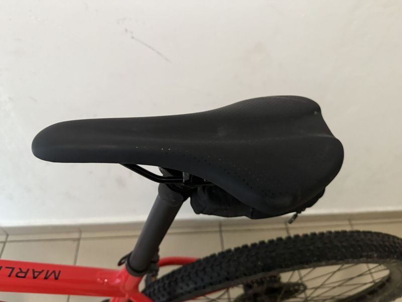 Trek Marlin 8, generace 2, velikost M/L PC: 27 665 Kč