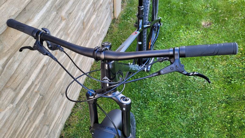 MERIDA Big.Trail 400 Glossy Black (Grey) - L