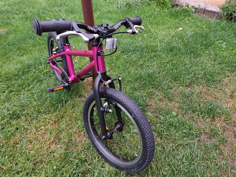 Prodám lehké dětské kolo Kubikes 16L, barva růžová
