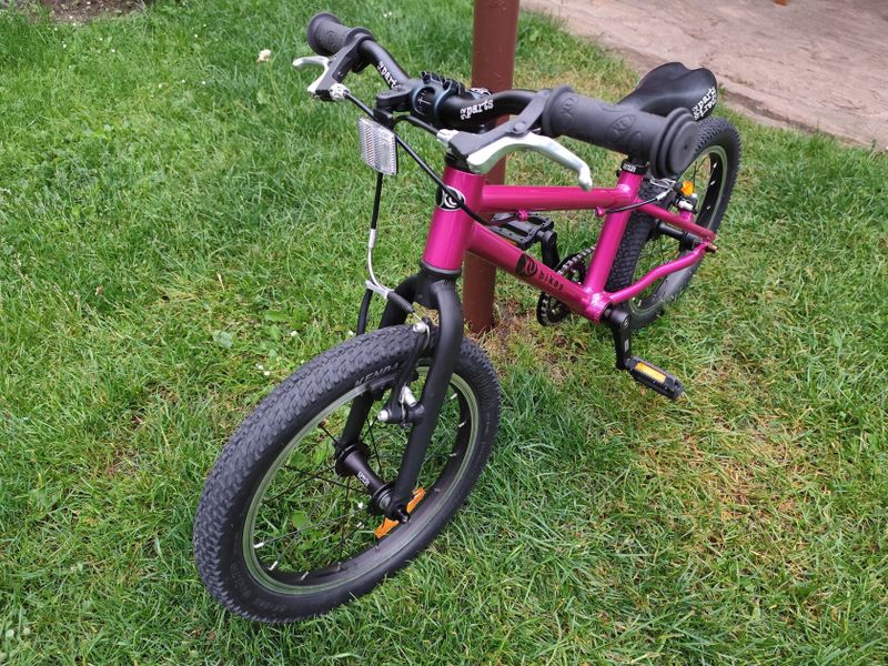 Prodám lehké dětské kolo Kubikes 16L, barva růžová