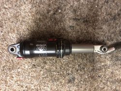 2x FOX BRIAN SPECIALIZED FUTURESHOCK - KASHIMA