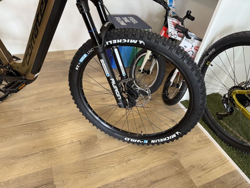 Nový elektrobicykel Corratec E-Power X-Vert FACTORY
