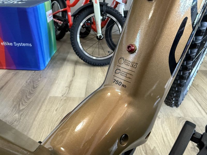 Nový elektrobicykel Corratec E-Power X-Vert FACTORY