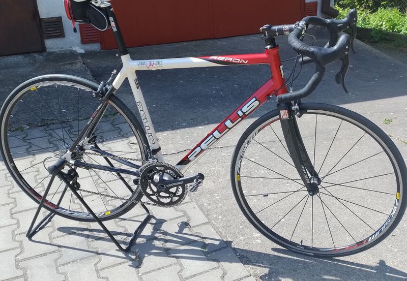 Silniční polocarbon Pells Aeron 