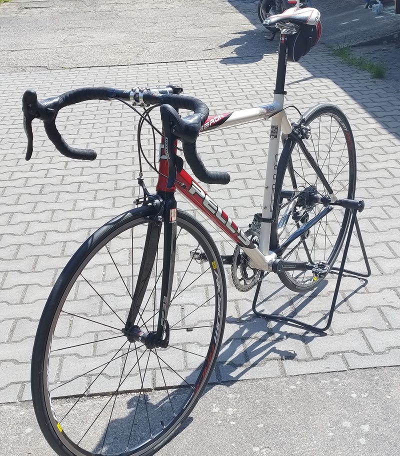 Silniční polocarbon Pells Aeron 