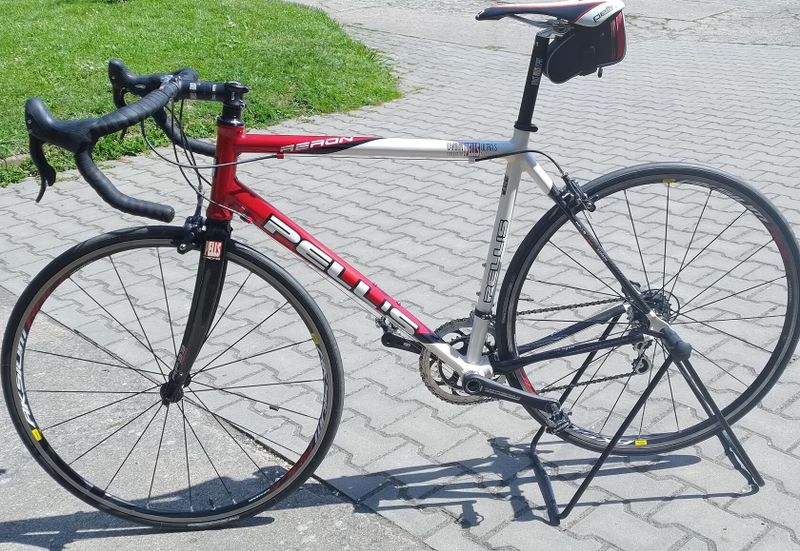 Silniční polocarbon Pells Aeron 