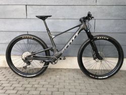 Zánovní SCOTT SPARK RC TEAM, TOP STAV, wattmeter, vel L