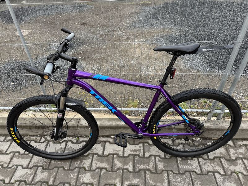 Trek XCaliber 9