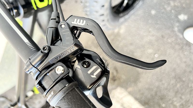 CANNONDALE FatCaad / Magura - L