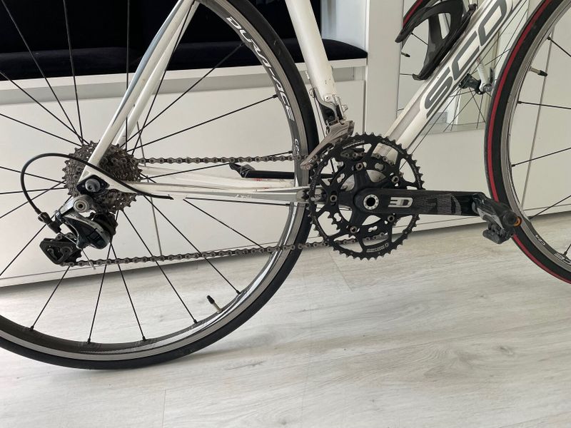 Karbonový Scott Dura Ace wattmetr + válce
