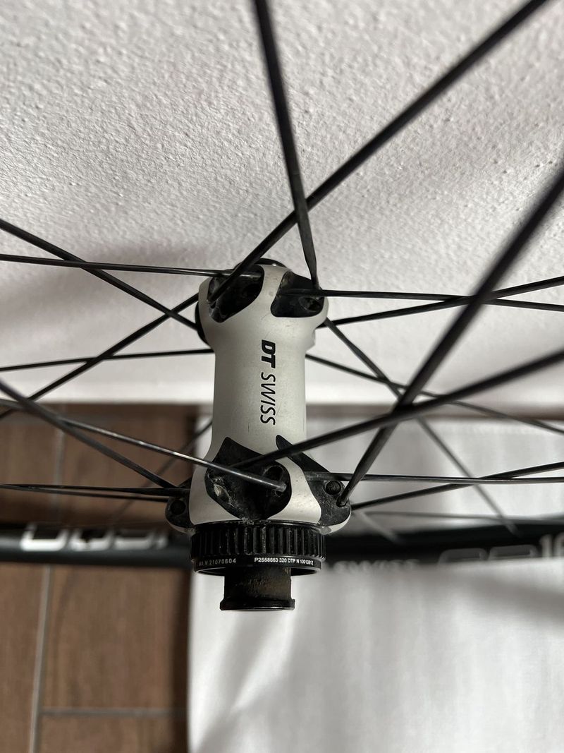 Gravel kola DT Swiss REZERVACE DO 26.5