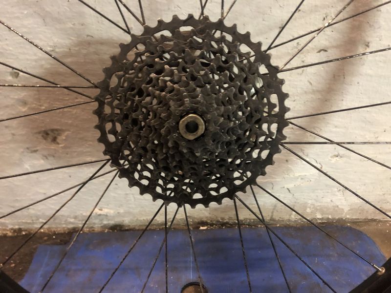 MTB komponenty