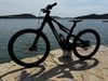 Skvěle ovladatelný Canyon Spectral:ON CF 7 vel. M s novou 900Wh baterií!