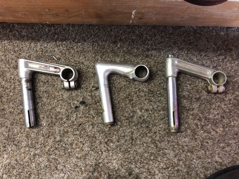 3x ram Favorit + spoustu dílů 