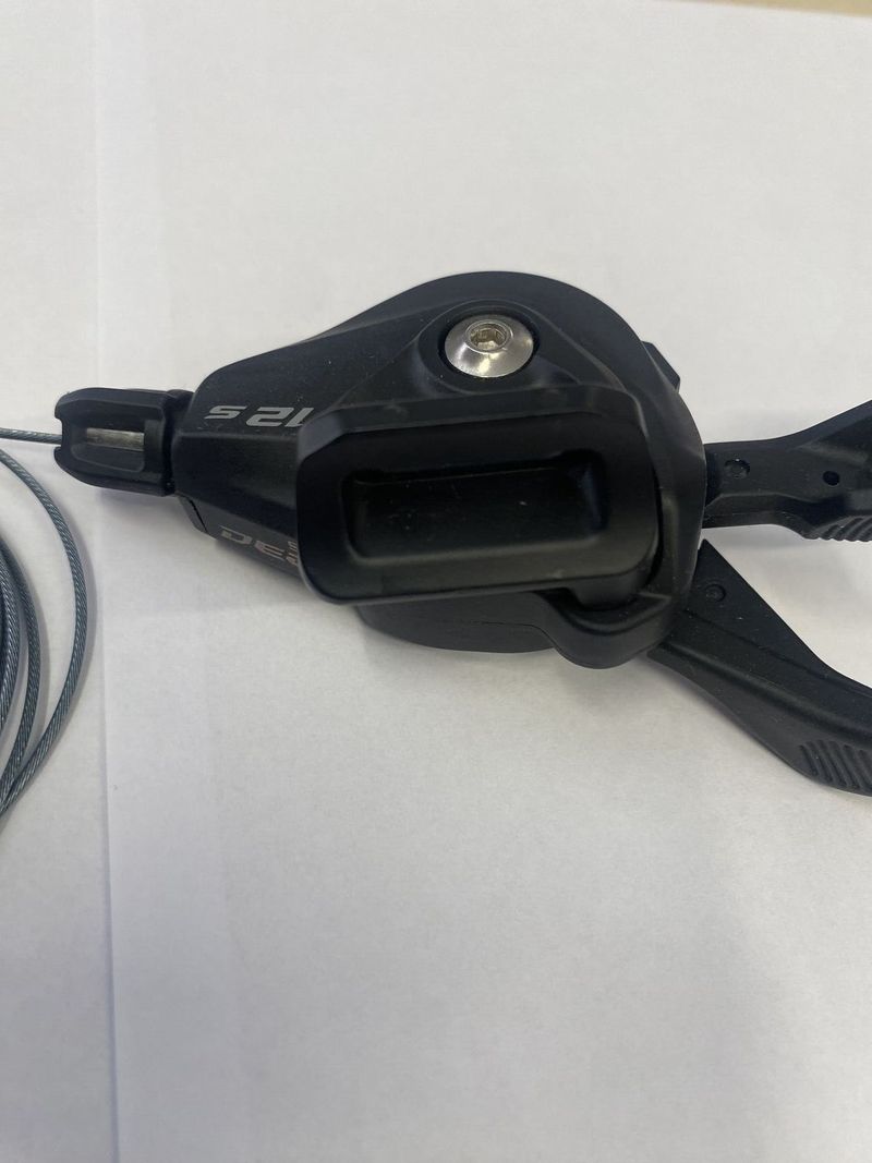 Řadící páčka SHIMANO DEORE SL-M6100 pravá 12 rychl I-spec EV bez ukazatele