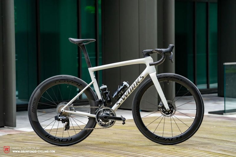 Specialized Tarmac S-WORKS SL8 vel 54