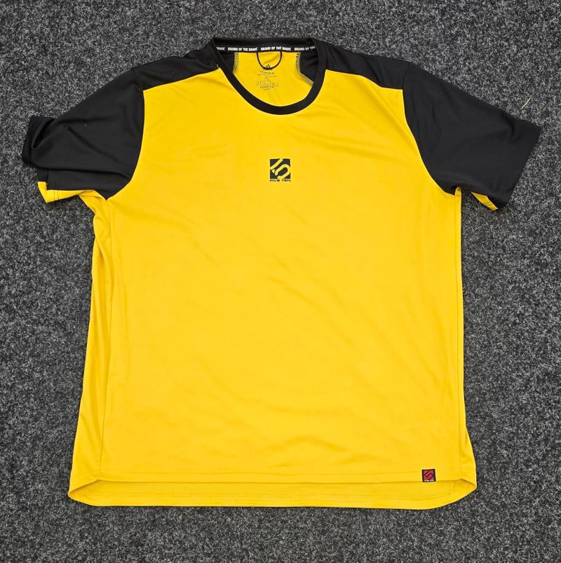 Five Ten 5.10 Adidas - RAIN.RDY Pánská nepromokavá bunda - Černá / Žlutá 
