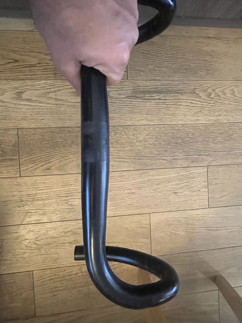 Karbonová silniční řídítka Syncros 360mm