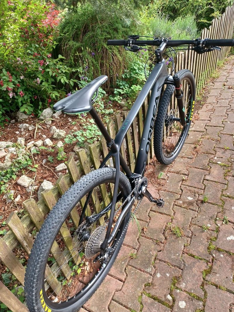 Orbea ALMA M50 karbon