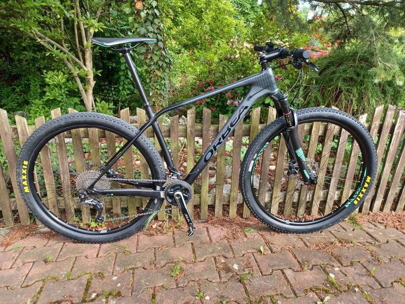 Orbea ALMA M50 karbon