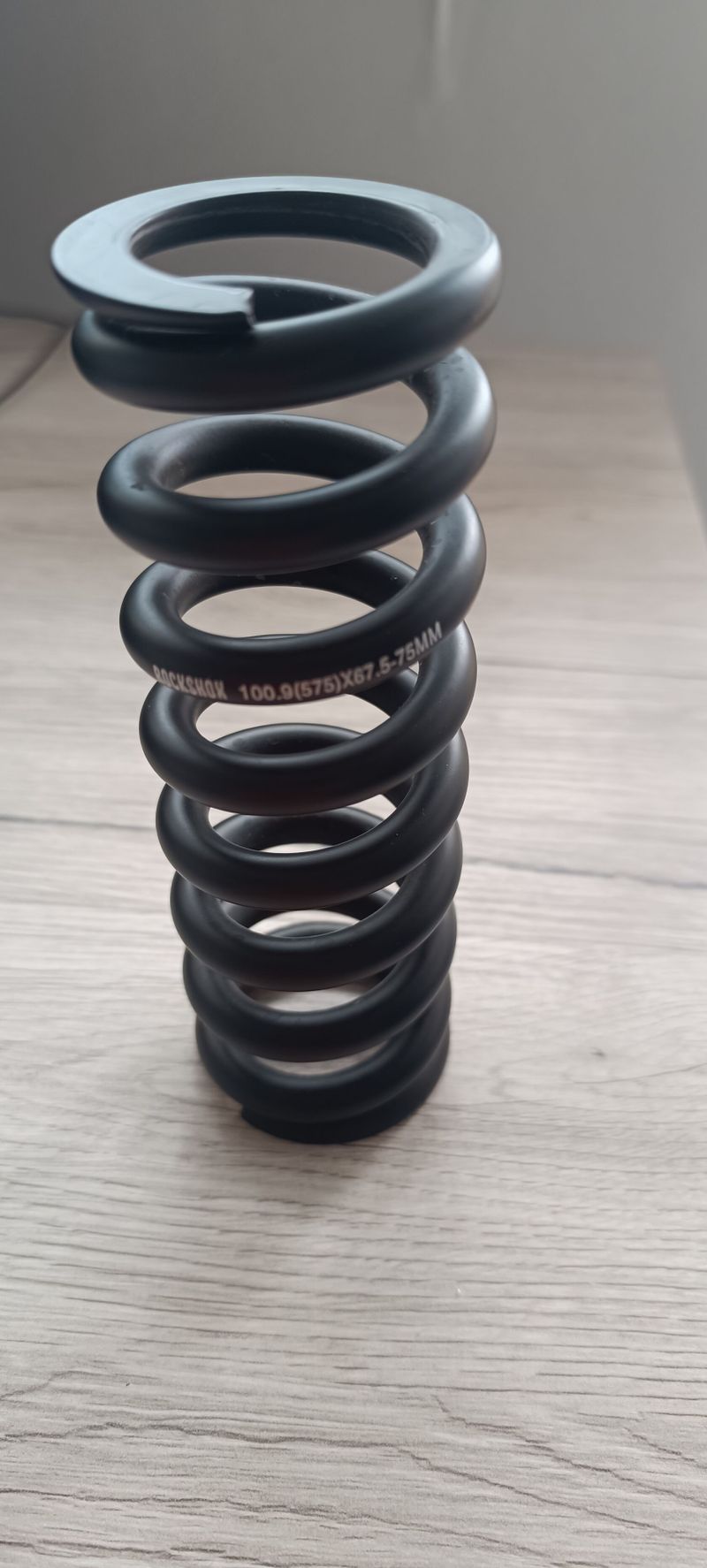 Pružina Rockshox 575lbs