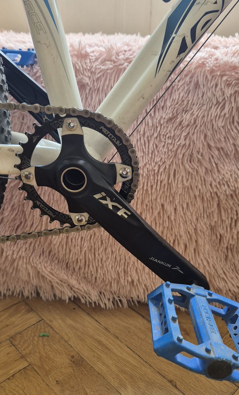 Lehké dívčí kolo FORCE Amelia 9,5kg
