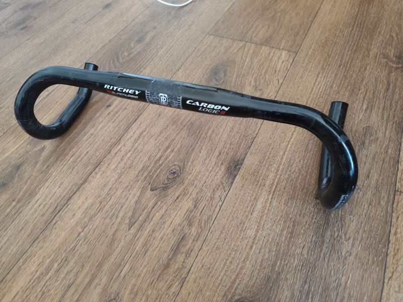 Silniční rohy karbon 42 cm