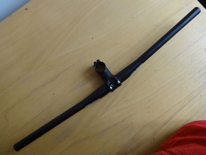Představec Alu průměr 31.8, délka 60 mm z nového kola