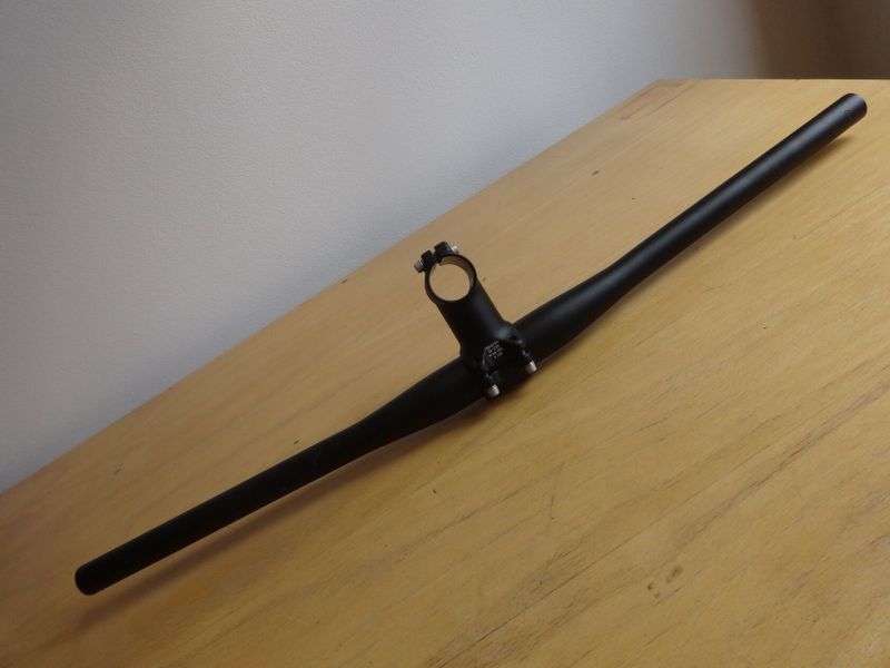 Představec Alu průměr 31.8, délka 60 mm z nového kola