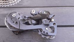 Přehazovačka Shimano XT 11s s kazetou XT 11-42