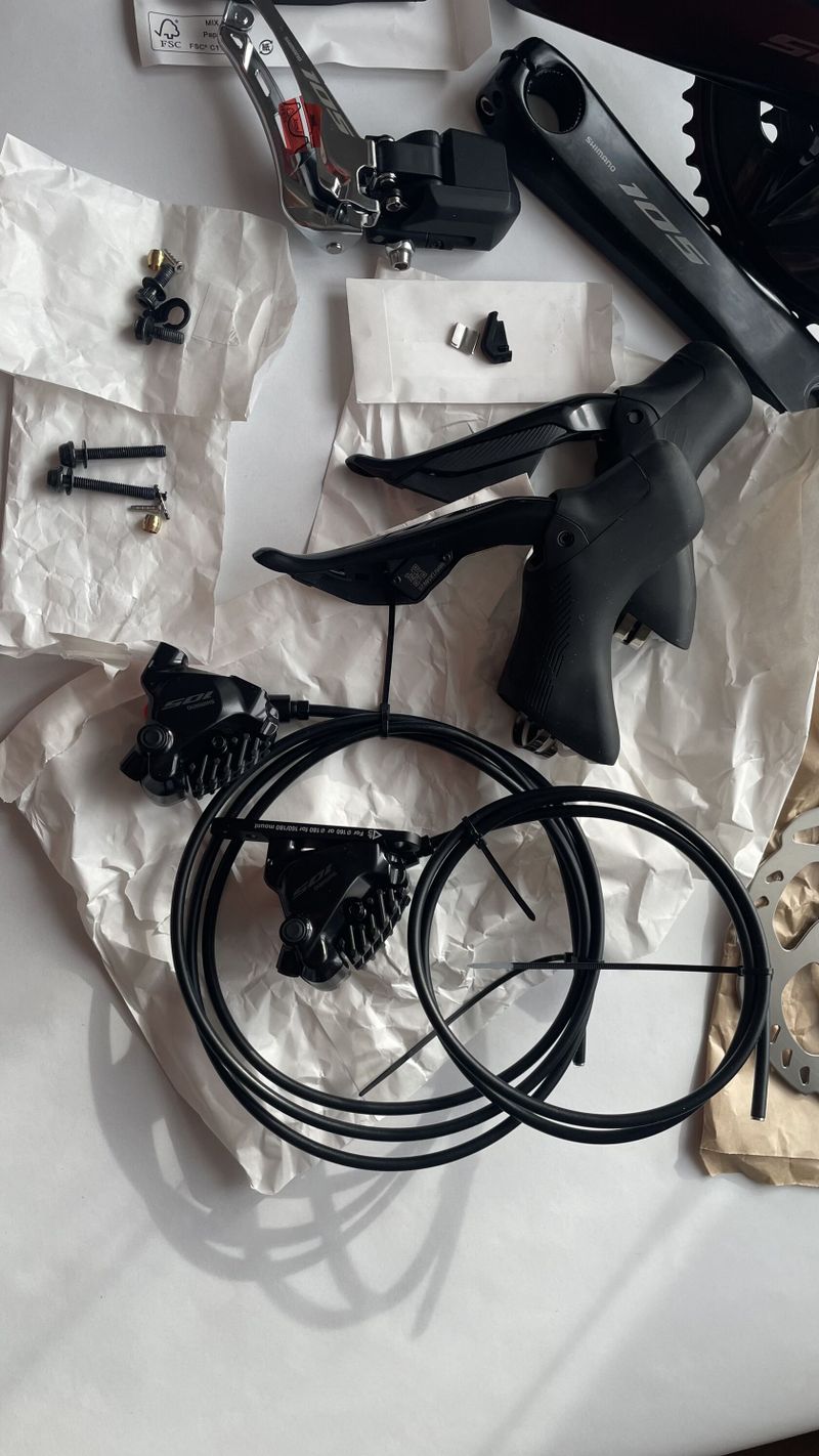 Sada Shimano 105 Di2 2x12 R7100