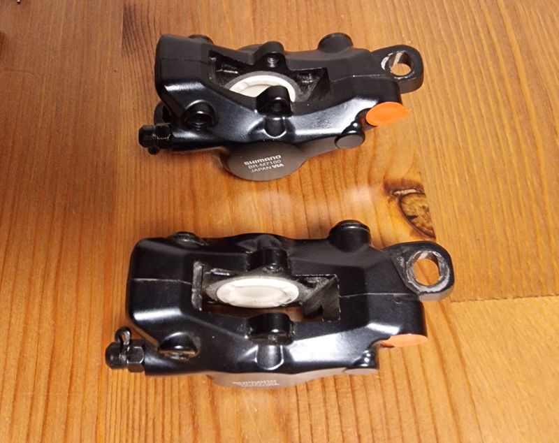 Třmeny Shimano SLX BR-M7100