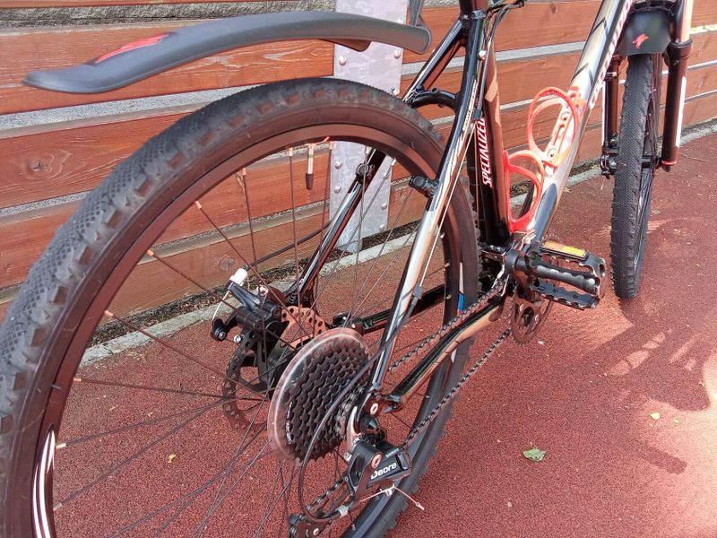Horské kolo Specialized Hardrock