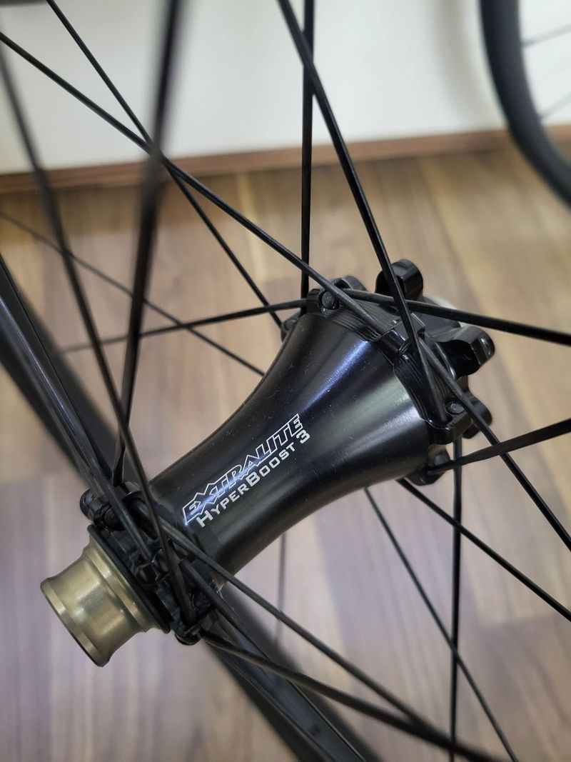 Karbonová kola XC Nextie/Extralite/DT Aerolite 1090g